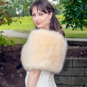 Champagne faux fur wrap, faux fur stole, faux fur shawl, bridal wrap, wedding shrug, bridal shrug, faux fur cape, faux fur wrap bridal