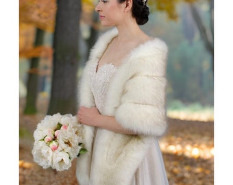 Ivory faux fur wrap with pocket, faux fur stole, faux fur shawl, bridal wrap, wedding shrug, faux fur cape, faux fur wrap bridal B001-ivory