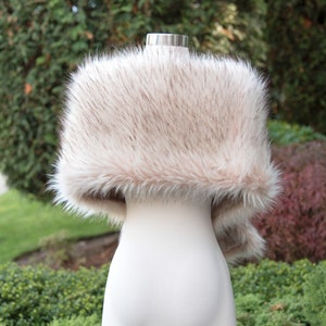 Light blush faux fur bridal wrap, wedding faux fur shawl, faux fur stole, bridal cape, faux fur shrug B005-light-blush-new image 3