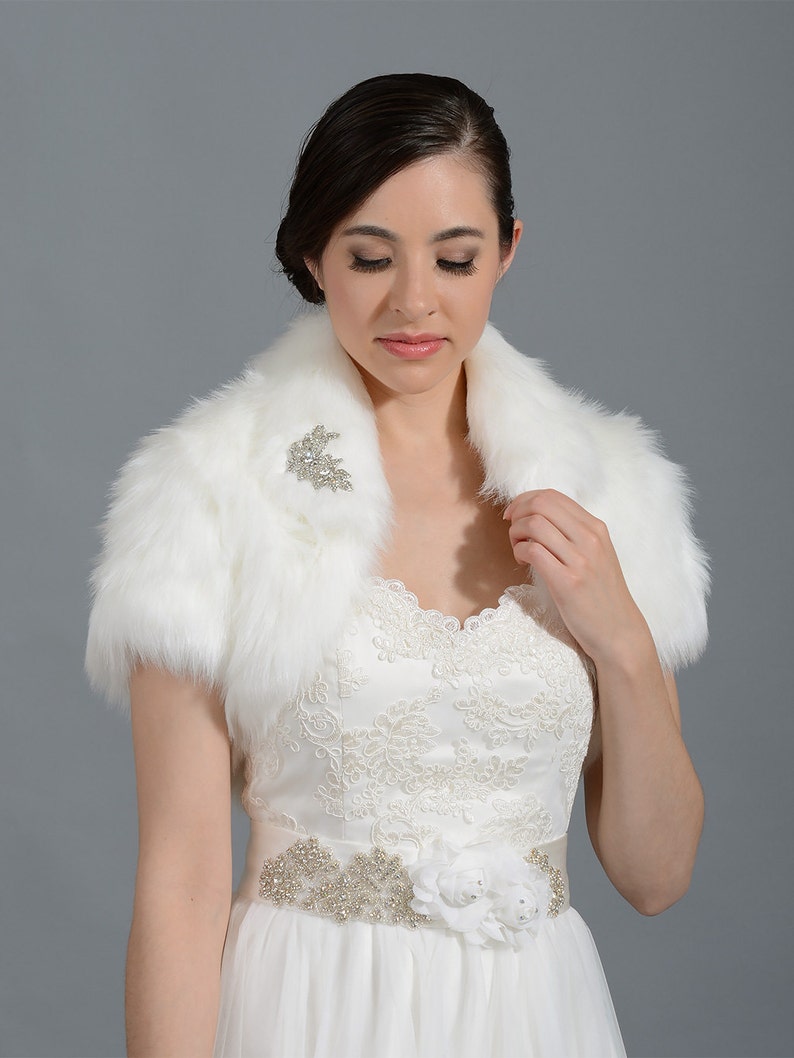 Ivory faux fur bolero faux fur shrug Wedding bolero wedding | Etsy