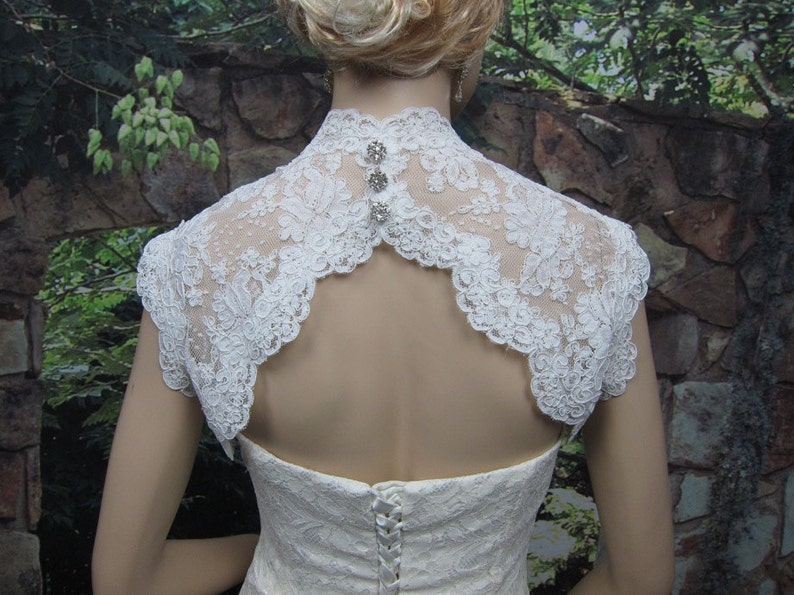 Bridal bolero, lace bolero, wedding jacket, bolero jacket, wedding bolero, keyhole back, ivory alencon lace bolero image 1