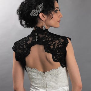 lace bolero, lace shrug, lace jacket, wedding bolero, bridal shrug, bolero jacket, bridal bolero, black lace bolero, keyhole back bolero