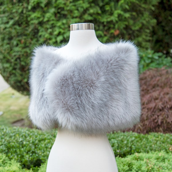 Gray faux fur wrap, silver faux fur stole, faux fur shawl, bridal wrap, wedding shrug, bridal shrug, faux fur cape, faux fur wrap B012-gray