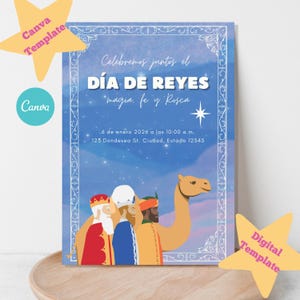 以下が含まれることがあります： 青い背景と星空のデザインのデジタルテンプレート招待状。「DÍA DE REYES」のテキストと、三賢者とラクダのイラストが特徴です。招待状には日付と時間も含まれています。