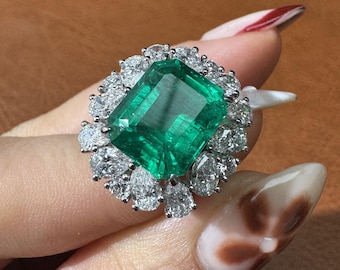 6.05ct Lab Created Emerald Ring, IGI Certified Luxury Ballet Halo Engagement Ring, 14K Gold Green Gemstone Princess Diana Statement Jewelry