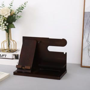 Multifunctional Wooden Docking Station - Desk Organizer for Phone, Watch, Wallet and Keys | Gift for Men, Dad, Husband & Boyfriend