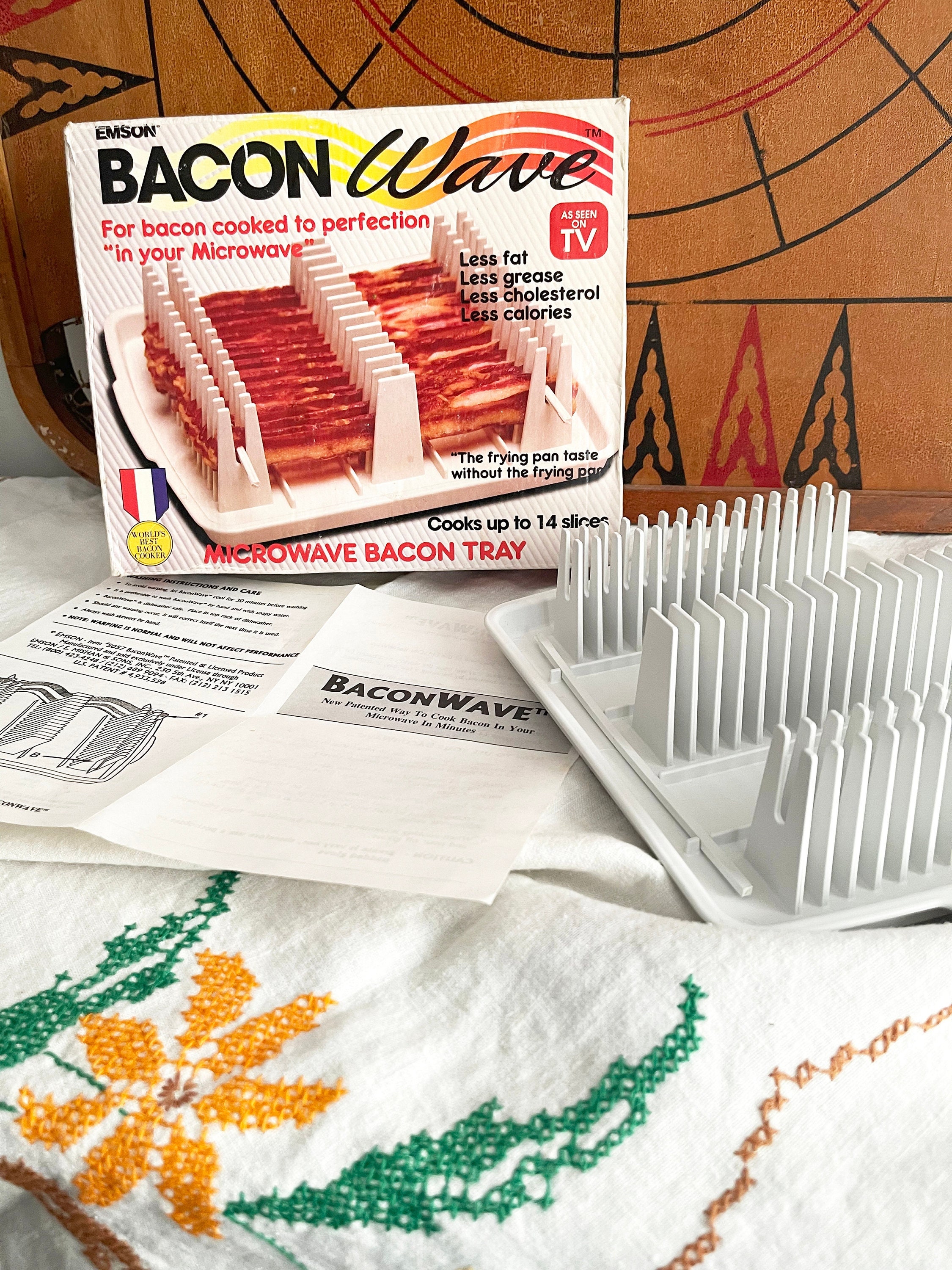 The Original Bacon Wave Microwave Bacon Tray Cooks Up to 14 Slices As Seen  On TV 80313050572