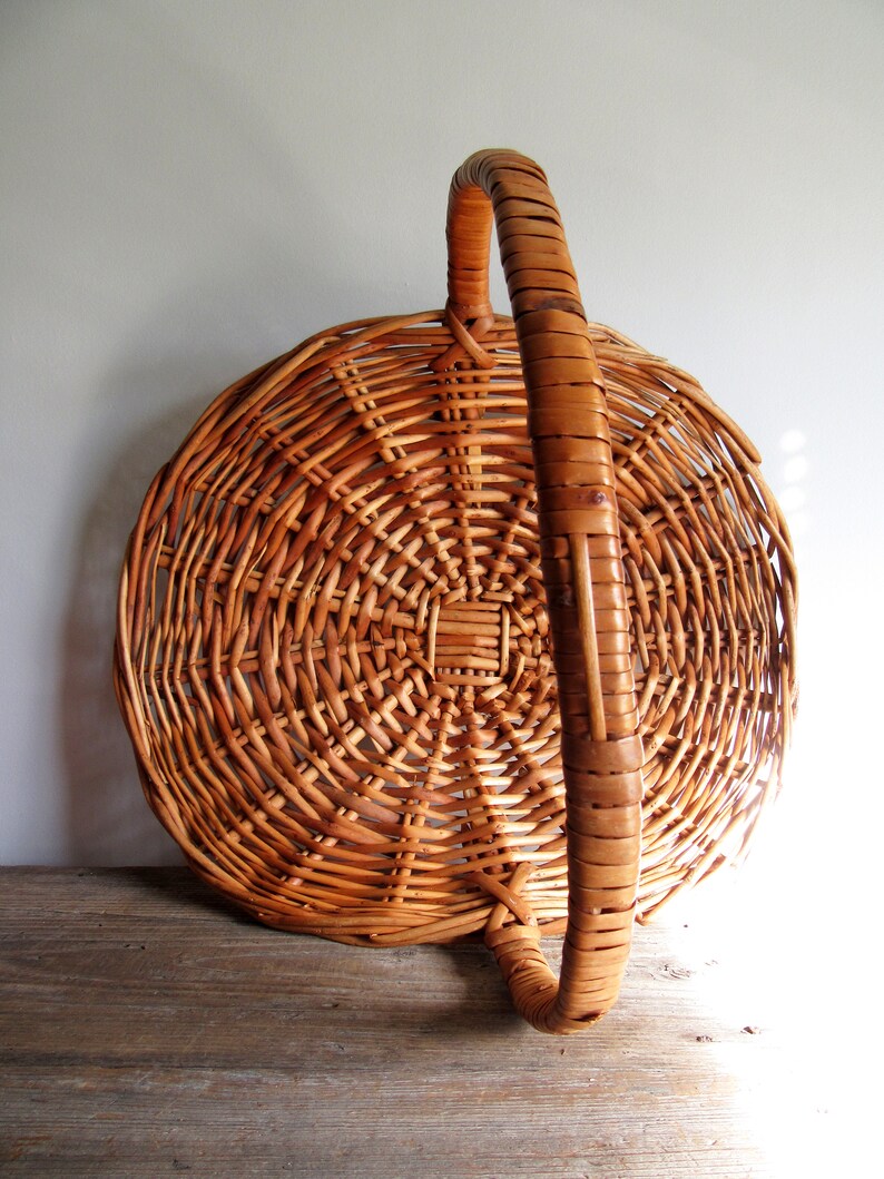 Large Wicker Gathering Basket Display Farmhouse with Handle Etsy