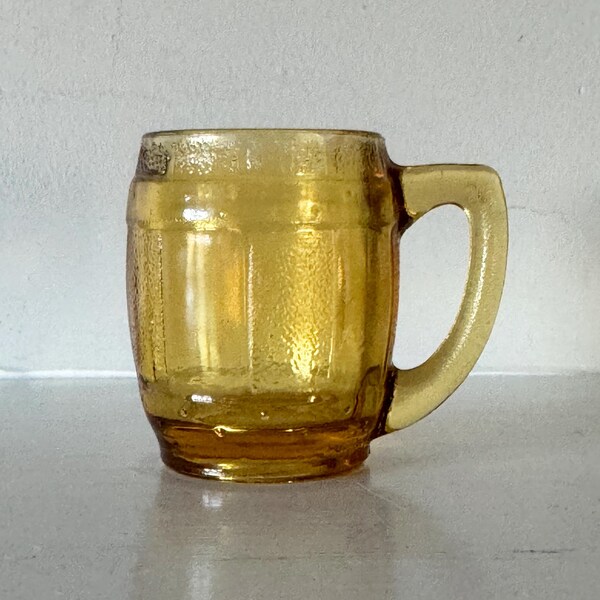 Vaso de chupito vintage de vidrio ámbar, artículos de bar de mediados de siglo, vaso de chupito ámbar, vaso de chupito vintage, NortonAndYoung