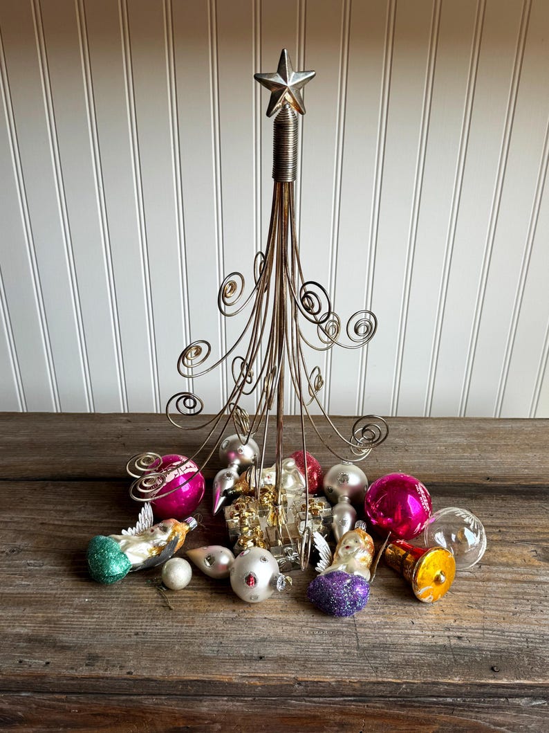 Godinger Vintage Silver Plated Xmas Tree Shape Card Photo Holder