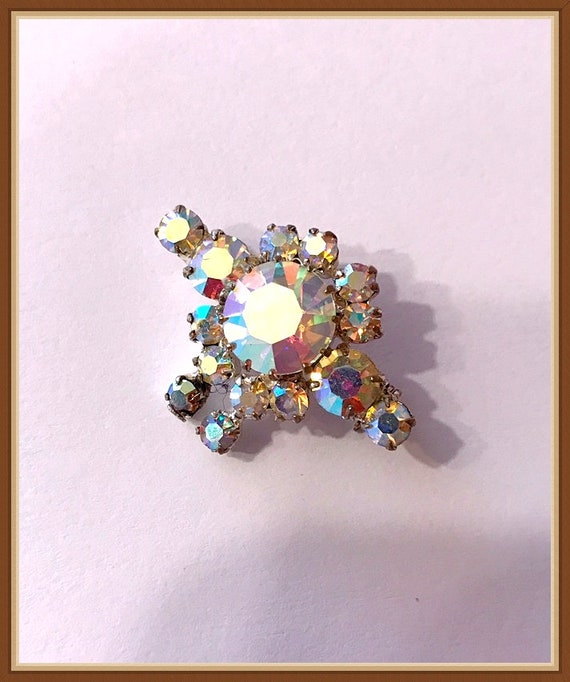 Aurora Borealis Crystal Brooch, Small, Vintage 19… - image 5