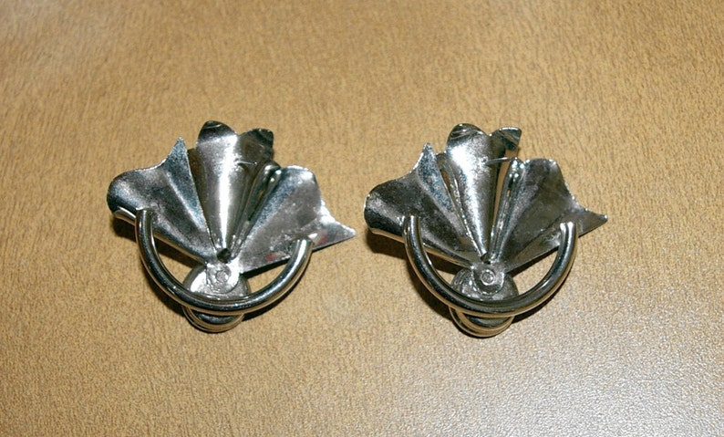 Silver Tone Flower Fan Earrings, Large Clear Stone, Pierced Earrings, Vintage image 3