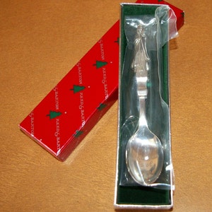 Christmas Carol Spoon, by Reed and Barton, 6th Edition,Silver Plated, NOS  Vintage 1994