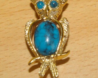 Vintage Owl Brooch, Gold Tone, Aqua Eyes, 1970's