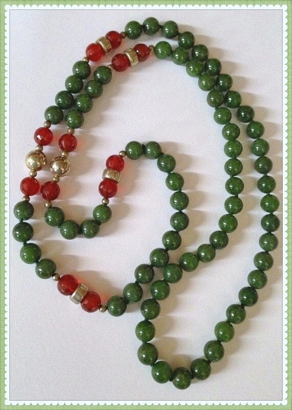 Vintage Jade Color Necklace Dark Green Cranberry Crystals Etsy