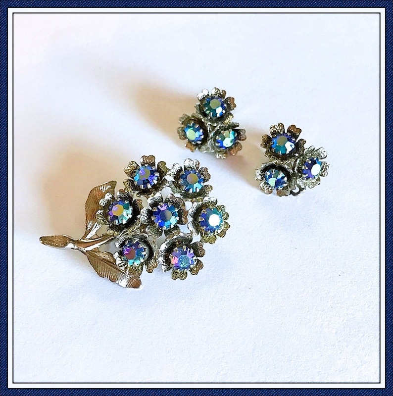 Blue Rhinestone Flower Brooch, Aurora Borealis, Matching Clip on Earrings, Vintage 1970's image 2