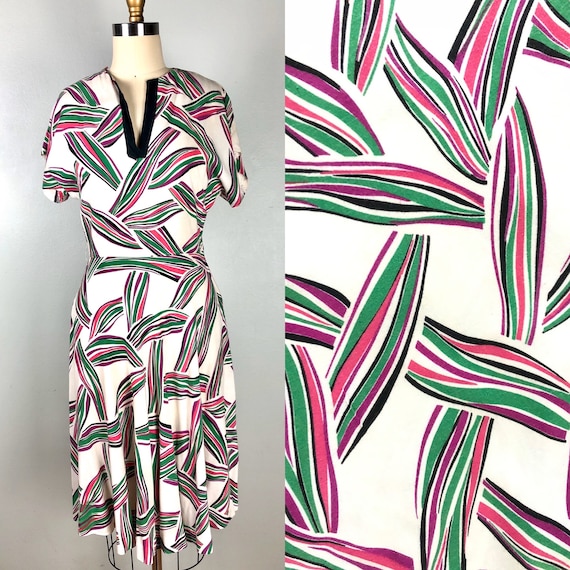 Vintage 1940s Abstract Tropical Print Summer Dress