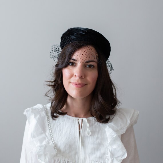 Vintage 1950s Black Feather Pillbox Hat with Fishn