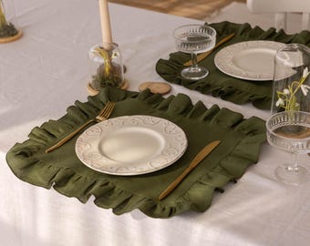 Mantel individual de lino con volantes – Decoración rústica de mesa navideña estilo granja / Bajoplato de lino natural / Idea para cena festiva y regalo