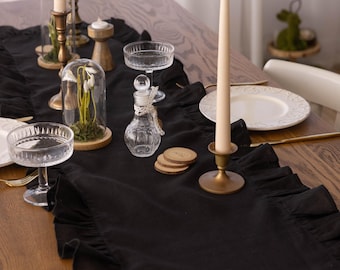 Camino de mesa de lino negro con volantes: 100 % lino natural. Ideal para comedor, decoración rústica elegante, regalo de boda, Acción de Gracias o inauguración de la casa.