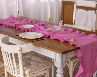 Dark Pink ruffle Linen Table Runner –  Natural Linen | Elegant & Rustic Table Decor | Valentine’s Gift for Her
