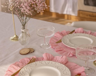 Handmade Ruffled Linen Placemat: Rustic Farmhouse Table Decor