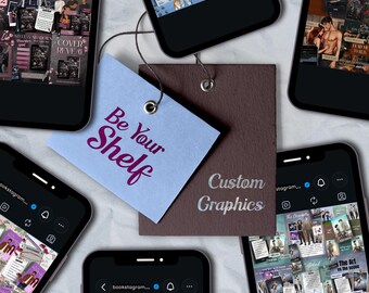 Op de afbeelding: Vijf smartphones met social media grids in boekthema omringen twee vierkante papieren labels. Een lichtblauw label bevat de donkerpaarse tekst Be Your Shelf, terwijl het donkerbruine label de zilverkleurige tekst Custom Graphics toont.