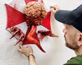 Licker Resident Evil 3D Wall Sculpture – RELICS Digital Remains – Hand Painted Horror Decor – Umbrella Corp Large Statue Gaming Room Art