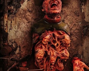 Freddy Krueger Chest of Souls Horror Bust Sculpture – RELICS The Last Cut – Hand Painted 3D Wall Art | The Frame Beyond