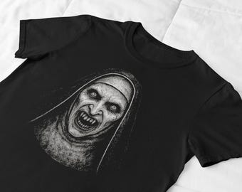 Scary Nun Face T-Shirt: Gothic Horror Halloween Costume