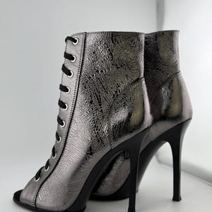 Black Leather High Heel Dance Shoes: Molded Sole, Stiletto Heel