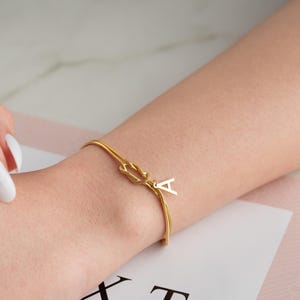 Pulsera de nudo con letra en oro de 14 quilates, joyería con inicial personalizada con cadena de serpiente, regalo de amistad, recuerdo de madre e hija, pulsera de pareja