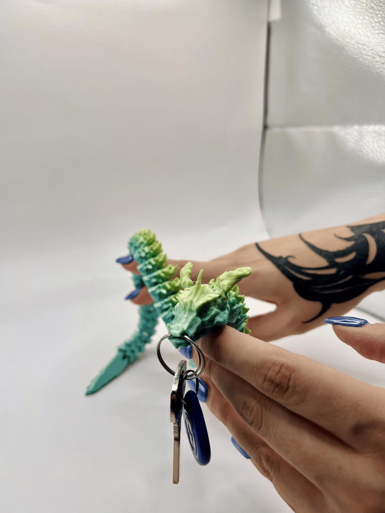 Crystallized Articulated Flexi Keychain Dragon STL, 3D Printing Files ...