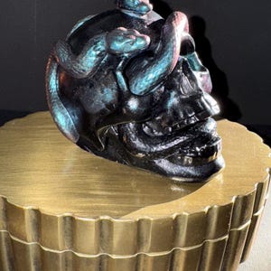 resin skull