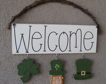 Monthly WELCOME SIGN (MARCH) for wall and home decor