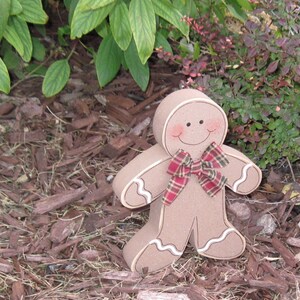 GINGERBREAD MAN BLOCK for desk, shelf, mantle, holiday, December, xmas, noel, home decor image 1