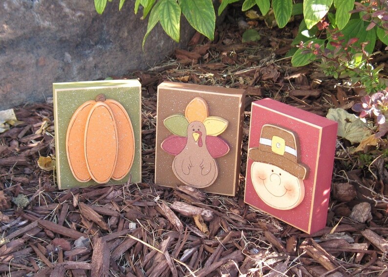 THANKSGIVING BLOCK SET for harvest, holiday, shelf, desk, table, office, mantle and home decor image 3