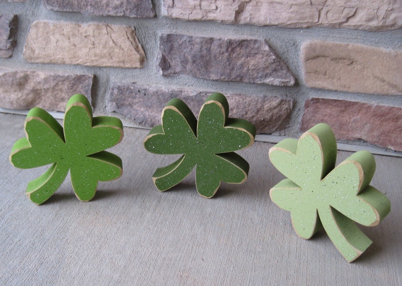 Free standing CLOVER or SHAMROCK SET of 3 for St. Patricks day and home decor image 5
