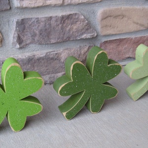 Free standing CLOVER or SHAMROCK SET of 3 for St. Patricks day and home decor image 3