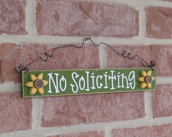 Free Shipping - NO SOLICITING SIGN with 2 sunflowers (Green) for home and office hanging sign