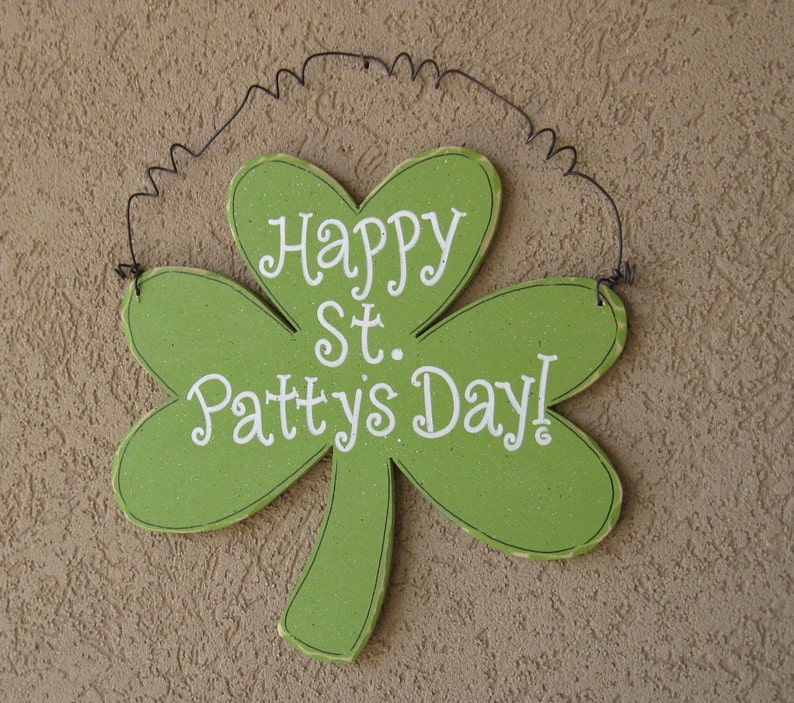 Hanging Happy St. Patty's Day sign for St. Patricks Day, wall, door hanger, and home decor image 2