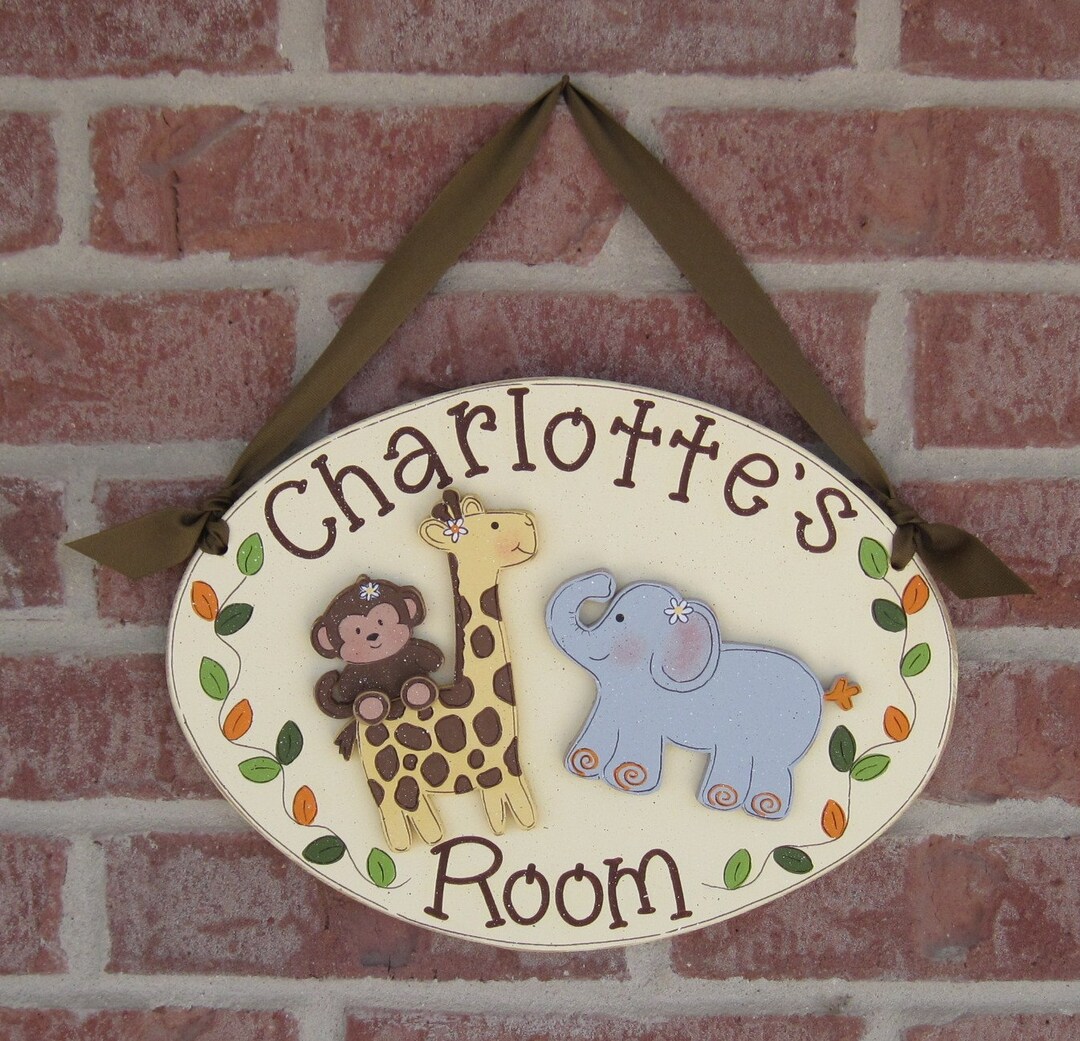 Personalized Oval Name Sign main image 1