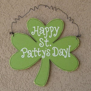 Hanging Happy St. Patty's Day sign for St. Patricks Day, wall, door hanger, and home decor image 1