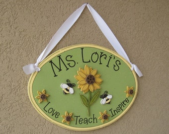 Custom Personalized Name or Word Oval Teacher Sign for teacher gift or school room decor