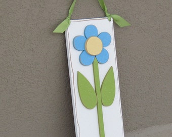 Hanging DAISY for Spring, Summer, girl, wall, room and door decor