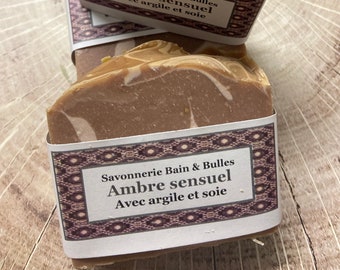 Savon Ambre sensuelle, amber, musc, bois de santal, sandalwood, savon fait main, handmade soap, soie et argile