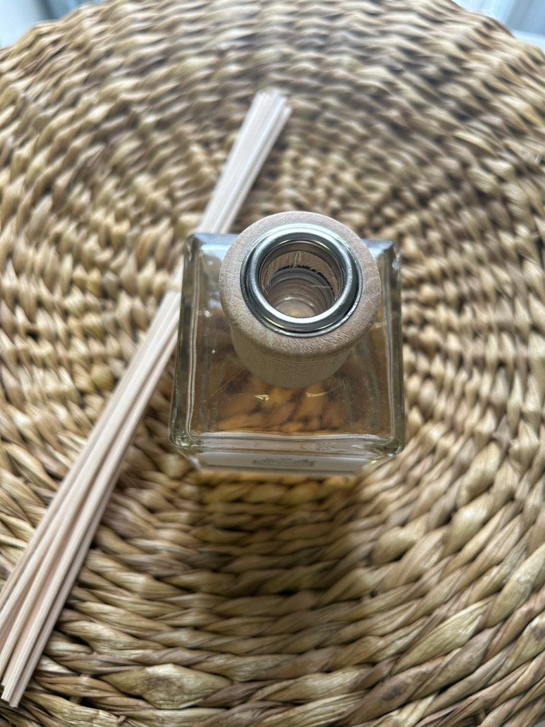 Diffuseur aromatique avec bâton de rotin de bambou, parfum de maison, reed diffuser, house perfume, home fragrance image 5