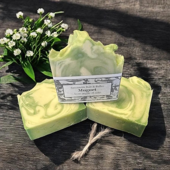 Savon Muguet, lily of the valley, fait main, handmade soap, savon floral, argile, soie, achat local
