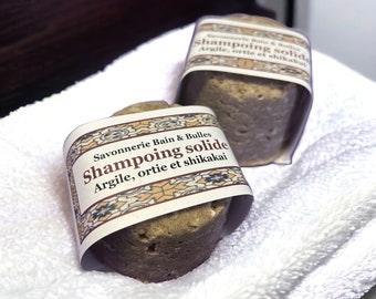 Handmade Solid Shampoo Bar: Shikakai, Clay & Nettle