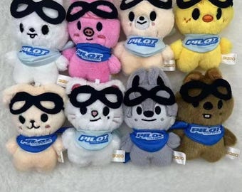⭐︎セール⭐︎SKZOO PLUSH トレカ ハン pilot StrayKids Stray Kids Pilot Skzoo Plush - Etsy